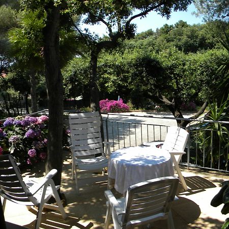 Hotel La Rosa Del Tirreno Ливорно Екстериор снимка