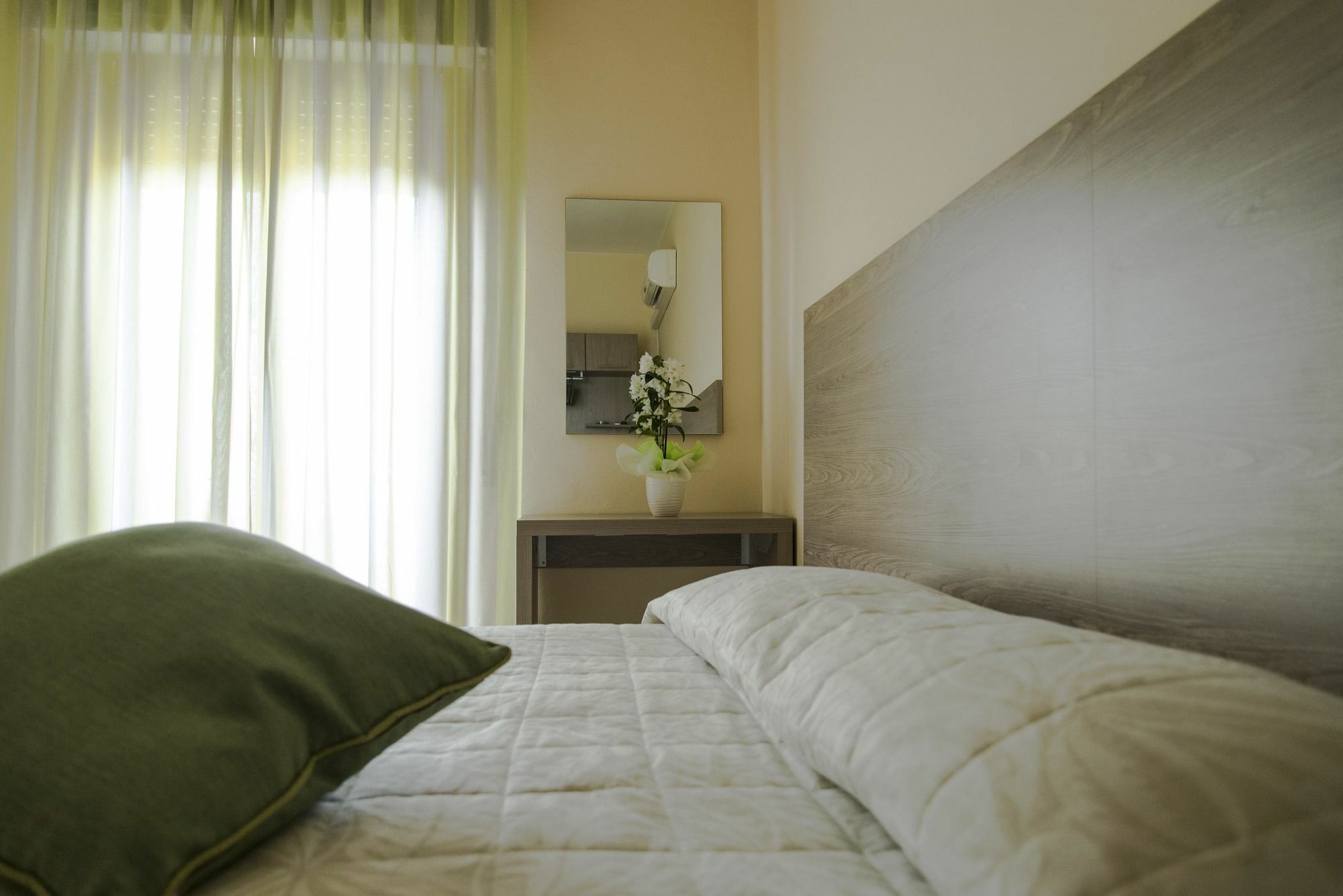 Hotel La Rosa Del Tirreno Ливорно Екстериор снимка